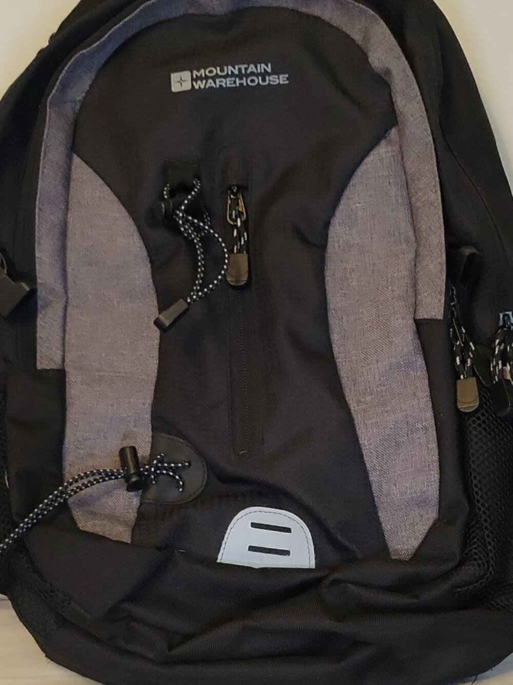Mountain Warehouse Large Hiking Daypack Backpack Black/Gray Zip  Padded Straps
